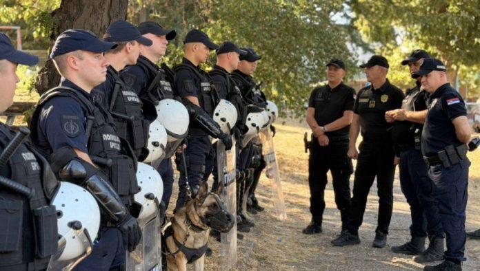 direktor-policije-na-marakani:-obilazak-pripadnika-mup-angazovanih-na-obezbedenju-180.-derbija