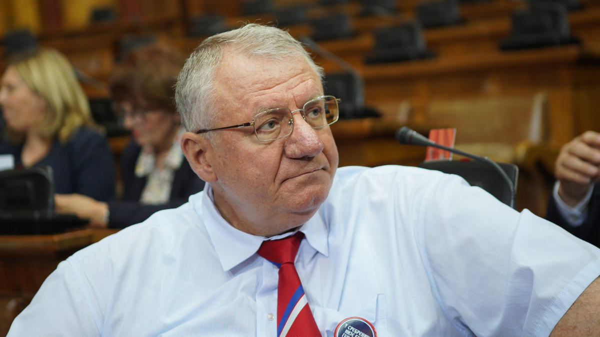 srs-na-listi-ujedinjena-srbija,-podrska-vucicu-za-predsednika-vlade srs-na-listi-ujedinjena-srbija,-podrska-vucicu-za-predsednika-vlade