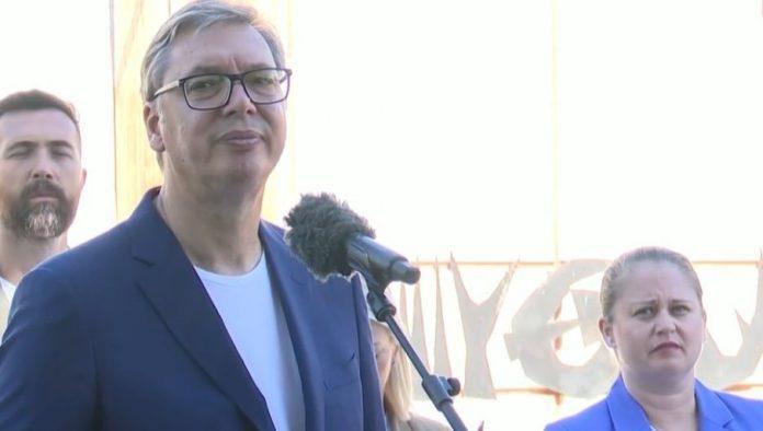vucic-obradovao-somborce:-magnetna-rezonanca-stize-u-najkracem-roku-–-necete-vise-morati-do-novog-sada!