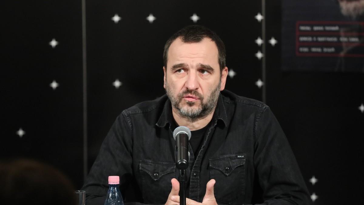 ova-plavusa-je-cerka-nenada-jezdica!-odustala-od-zivota-u-inostranstvu,-pa-se-vratila-u-srbiju:-malo-ko-zna-kako-vasilija-izgleda-(foto) ova-plavusa-je-cerka-nenada-jezdica!-odustala-od-zivota-u-inostranstvu,-pa-se-vratila-u-srbiju:-malo-ko-zna-kako-vasilija-izgleda-(foto)