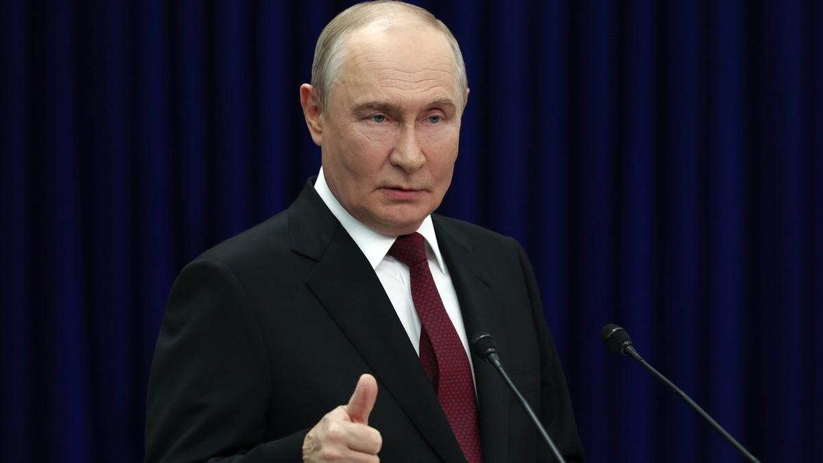 dok-evropa-panici,-putin-se-smeje-i-odbrojava!-prva-reakcija-iz-rusije-na-pobedu-afd dok-evropa-panici,-putin-se-smeje-i-odbrojava!-prva-reakcija-iz-rusije-na-pobedu-afd