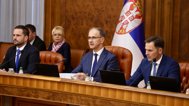 Влада-усвојила-предлог-за-распуштање-Скупштине;-Мацут:-Избори-прилика-да-се-политичка-борба-врати-са-улица-у-институције