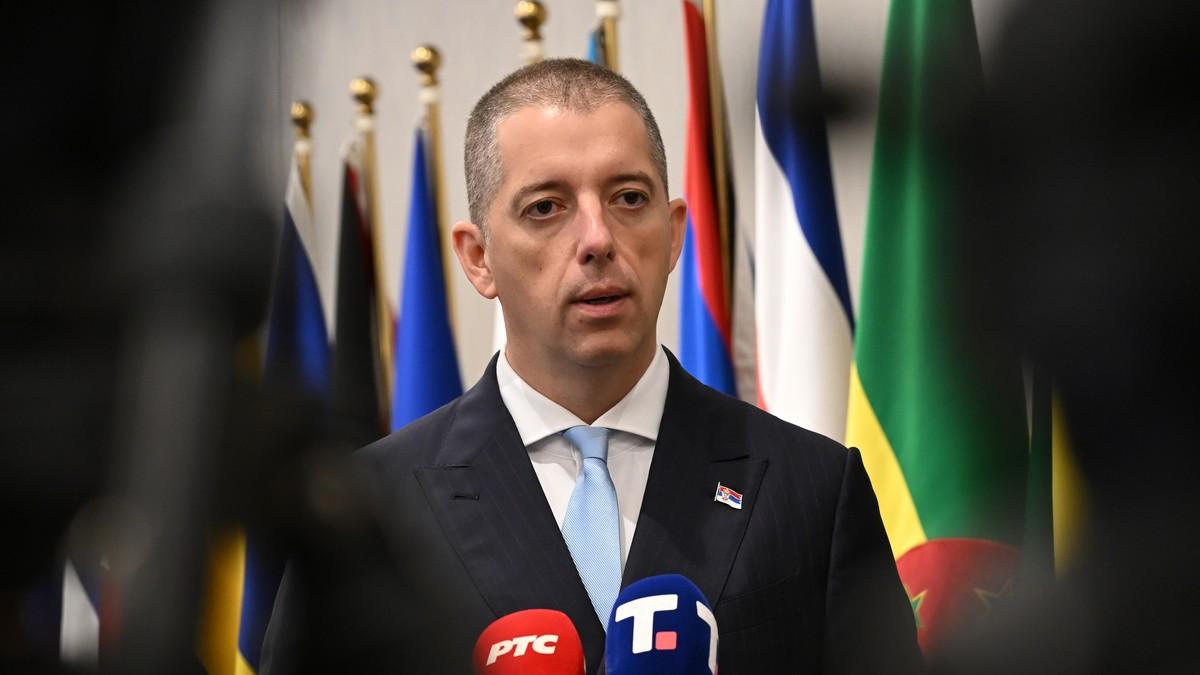 ostra-reakcija-marka-durica-na-izjavu-elmedina-konakovica-“srbija-nece-prihvatiti-ni-selektivnu-pravdu-ni-lekcije-o-moralu-od-onih-koji-sopstvenu-proslost-uporno-odbijaju-da-pogledaju-u-oci” ostra-reakcija-marka-durica-na-izjavu-elmedina-konakovica-“srbija-nece-prihvatiti-ni-selektivnu-pravdu-ni-lekcije-o-moralu-od-onih-koji-sopstvenu-proslost-uporno-odbijaju-da-pogledaju-u-oci”