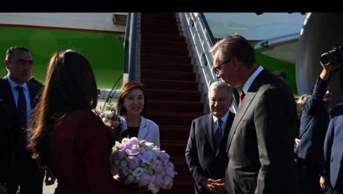 vucic-docekao-mirzijojeva:-uzbekistanski-predsednik-u-zvanicnoj-poseti-srbiji