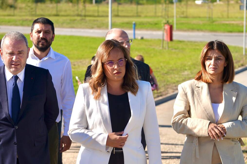 ekoloska-vest-dana!-doprema-se-otpad-u-regionalni-centar-“eko-tamnava”-u-kalenicu,-u-opstini-ub:-ministarka-pavkov-u-obilasku-centra-(foto) ekoloska-vest-dana!-doprema-se-otpad-u-regionalni-centar-“eko-tamnava”-u-kalenicu,-u-opstini-ub:-ministarka-pavkov-u-obilasku-centra-(foto)
