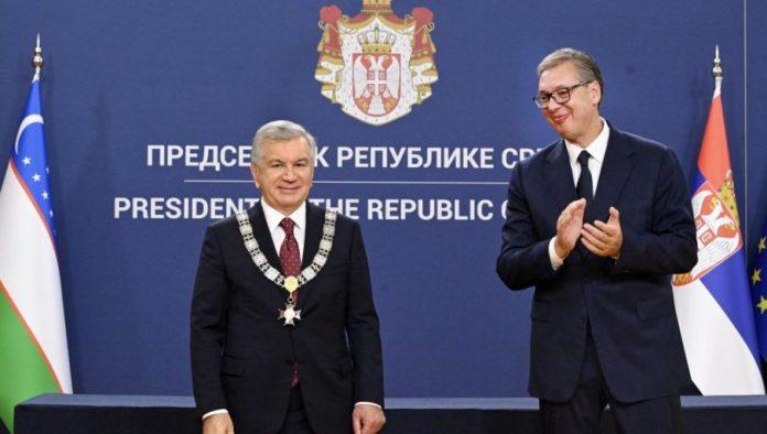 “simbol-naseg-prijateljstva”:-vucic-odlikovao-uzbekistanskog-predsednika-ordenom-republike-srbije-na-velikoj-ogrlici-(video)