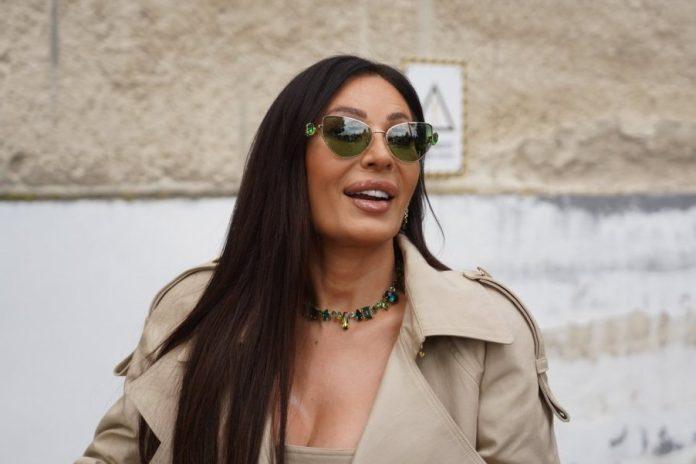 ceca-posle-30-godina-progovorila-o-famoznoj-ogrlici:-nosila-je-kod-minimaksa,-pricalo-se-da-je-ukradena,-pevacica-progovorila!