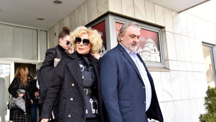 “jedan-automobil-mi-je-samo-za-pijacu”-brena-o-svom-voznom-parku:-“imamo-radna-i-paradna-auta”,-evo-sta-joj-boba-ne-dozvoljava-da-vozi