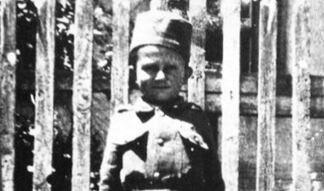 OVDE JE ROĐEN NAJMLAĐI VOJNIK VELIKOG RATA! Pre 120 godina na svet je došao Momčilo Gavrić, a u njegovoj kući u nedelju se otvara posebna izložba (FOTO) ovde-je-roden-najmladi-vojnik-velikog-rata!-pre-120-godina-na-svet-je-dosao-momcilo-gavric,-a-u-njegovoj-kuci-u-nedelju-se-otvara-posebna-izlozba-(foto)