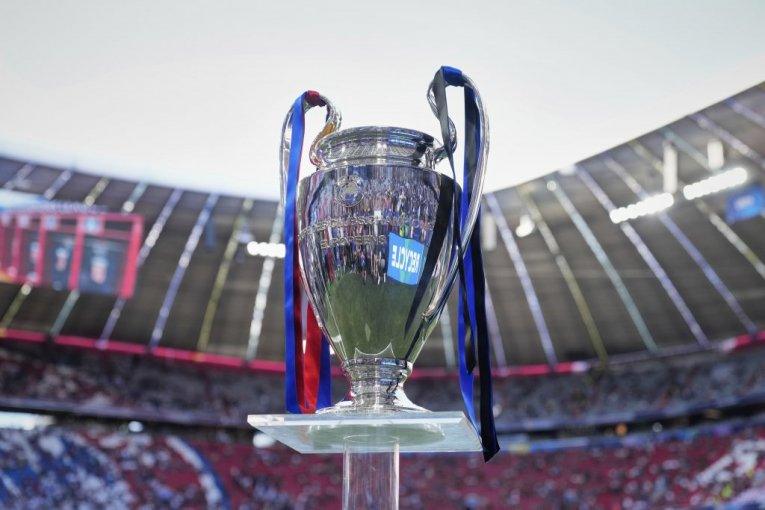 liga-sampiona:-u-centru-paznje-srbin-zbog-kojeg-se-podigla-velika-bura! liga-sampiona:-u-centru-paznje-srbin-zbog-kojeg-se-podigla-velika-bura!