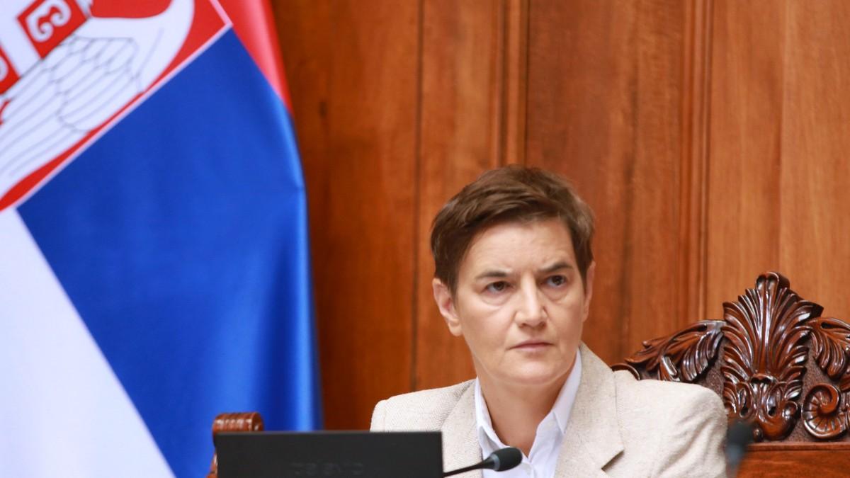“u-pravu-je-vucic,-ovo-je-neki-eksperiment”-brnabic-o-skupu-studenata-u-blokadi:-“izasao-narod-na-ulice,-ima-ih-10” “u-pravu-je-vucic,-ovo-je-neki-eksperiment”-brnabic-o-skupu-studenata-u-blokadi:-“izasao-narod-na-ulice,-ima-ih-10”