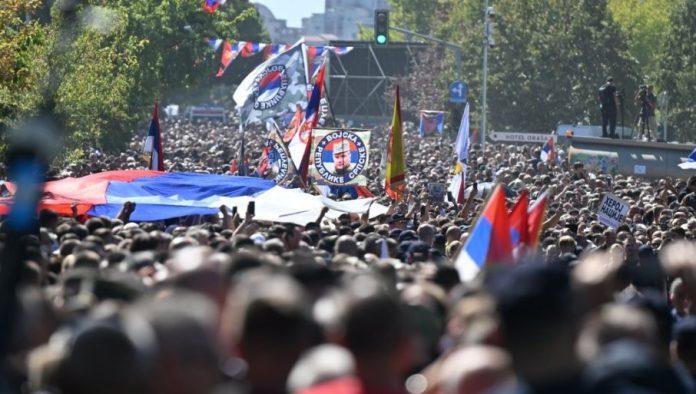 “neka-cute”-zestok-odgovor-moskve-briselu-zbog-napada-na-srbiju:-krvozednost-i-ljudozderski-odnos-eu-prema-ratku-mladicu