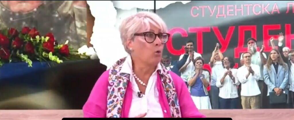 kod-blokadera-je-plati,-pa-klati!-aida-corovic-priznala-da-je-studentima-dala-desetine-hiljada-evra-i-dinara,-sad-trazi-da-je-slusaju!-(video) kod-blokadera-je-plati,-pa-klati!-aida-corovic-priznala-da-je-studentima-dala-desetine-hiljada-evra-i-dinara,-sad-trazi-da-je-slusaju!-(video)