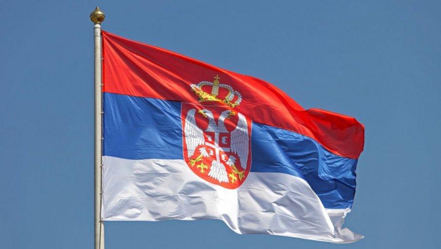 jedan-zivot,-dve-srbije:-sta-je-moglo-2012,.-a-sta-moze-danas? jedan-zivot,-dve-srbije:-sta-je-moglo-2012,.-a-sta-moze-danas?