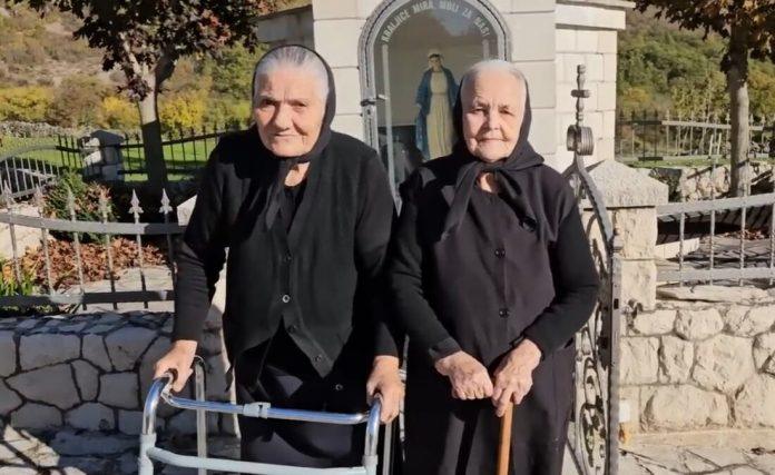 skoro-70-godina-su-nerazdvojne!-ljubica-i-zora-sahranile-muzeve-i-odgojile-15-dece,-a-njihova-prica-vraca-veru-u-neraskidivo-prijateljstvo