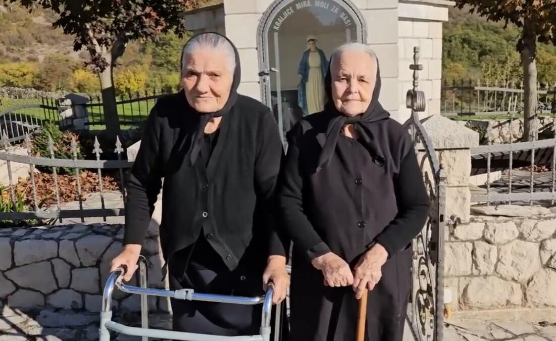 skoro-70-godina-su-nerazdvojne!-ljubica-i-zora-sahranile-muzeve-i-odgojile-15-dece,-a-njihova-prica-vraca-veru-u-neraskidivo-prijateljstvo skoro-70-godina-su-nerazdvojne!-ljubica-i-zora-sahranile-muzeve-i-odgojile-15-dece,-a-njihova-prica-vraca-veru-u-neraskidivo-prijateljstvo