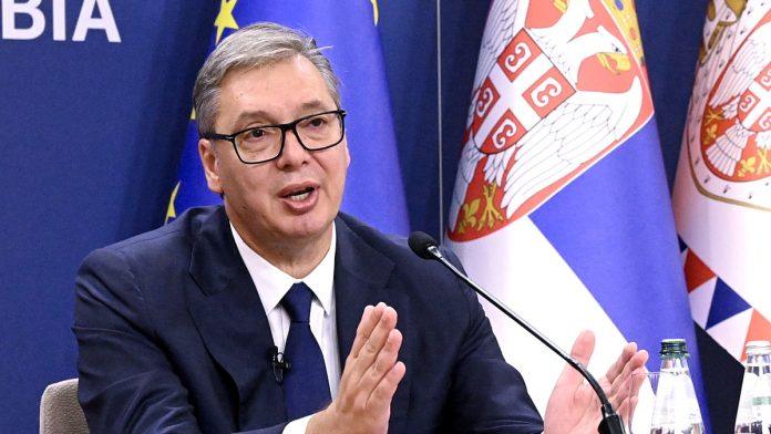 (video)-“u-svemu-sto-smo-radili-vodila-nas-je-jedna-misao”-vucic-sumirao-radnu-nedelju:-“vi-ste-srce,-oslonac-i-najveca-snaga-srbije”