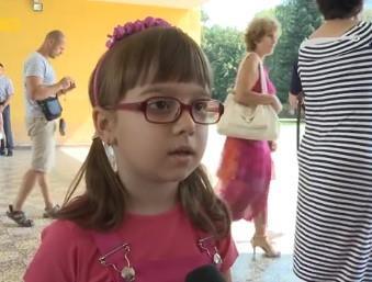 secate-li-se-male-leontine-koja-je-2016.-odusevila-region?-sad-ponovo-izvela-svoj-hit-–-pogledajte-kako-danas-izgleda-video secate-li-se-male-leontine-koja-je-2016.-odusevila-region?-sad-ponovo-izvela-svoj-hit-–-pogledajte-kako-danas-izgleda-video