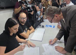 UJEDINjENA SRBIJA ĆE POBEDITI! Vučić: Želim svima sreću, ja ću da se borim za ujedinjenu Srbiju, onu koja hita brzo napred ujedinjena-srbija-ce-pobediti!-vucic:-zelim-svima-srecu,-ja-cu-da-se-borim-za-ujedinjenu-srbiju,-onu-koja-hita-brzo-napred