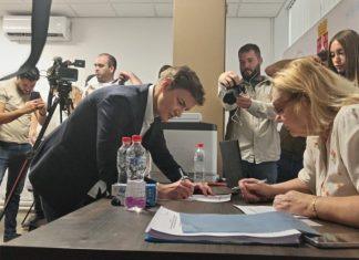IDEMO DO POBEDE! Ana Brnabić potpisala podršku listi “Aleksandar Vučić-Ujedinjena Srbija” idemo-do-pobede!-ana-brnabic-potpisala-podrsku-listi-“aleksandar-vucic-ujedinjena-srbija”