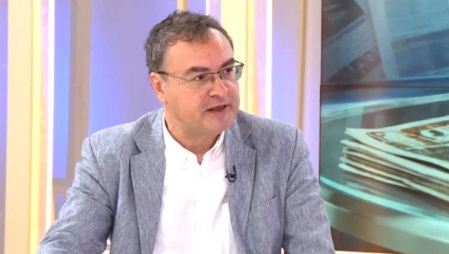 cemu-sluzi-jovo-bakic:-vetiran-pa-vracen-da-pretnjama-i-govorom-mrznje-zapali-blokadersku-masu-pred-izbore? cemu-sluzi-jovo-bakic:-vetiran-pa-vracen-da-pretnjama-i-govorom-mrznje-zapali-blokadersku-masu-pred-izbore?