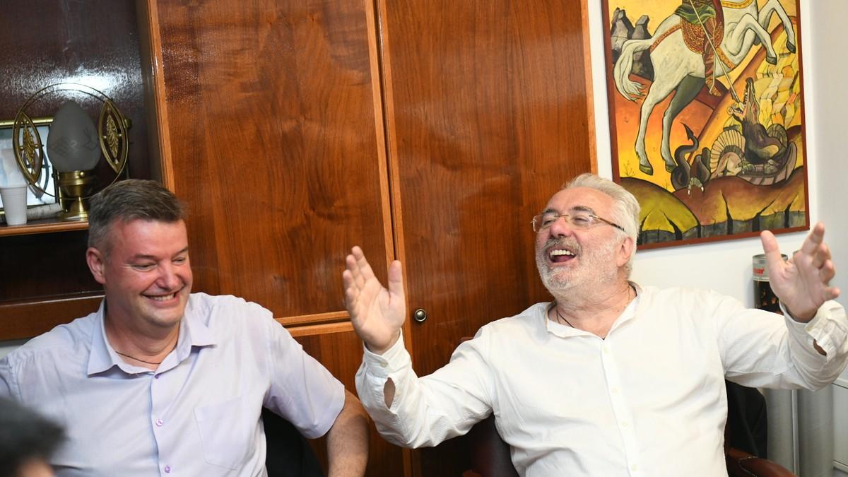 “ne-mozemo-da-nademo-nestorovica”-predstavnici-pokreta-“mi-snaga-naroda”:-“na-danasnjoj-sednici-bice-pokusan-puc-u-stranci” “ne-mozemo-da-nademo-nestorovica”-predstavnici-pokreta-“mi-snaga-naroda”:-“na-danasnjoj-sednici-bice-pokusan-puc-u-stranci”