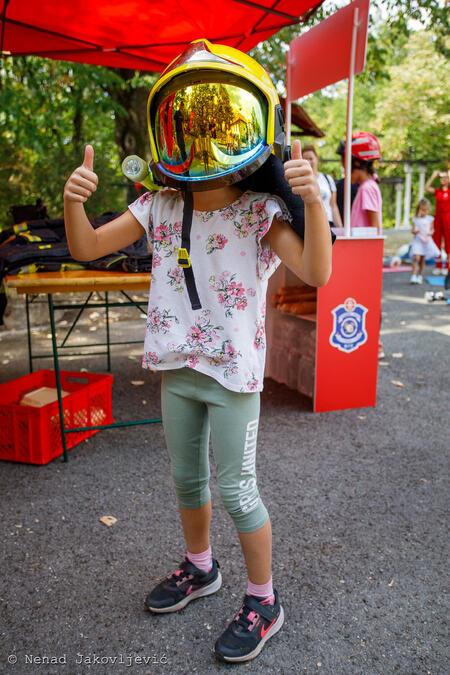 rekord-na-oplencu,-45.000-posetilaca-na-decjem-festivalu!-princ-mihailo-i-princeza-ljubica-priredili-bajku-za-pamcenje:-avioni-nadletali-nebo,-pao-i-maskenbal! rekord-na-oplencu,-45.000-posetilaca-na-decjem-festivalu!-princ-mihailo-i-princeza-ljubica-priredili-bajku-za-pamcenje:-avioni-nadletali-nebo,-pao-i-maskenbal!