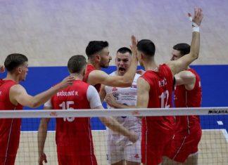 SRBIJA JE ČUDO! Odbojkaši na 0:2 spasili četiri meč lopte protiv Holandije i POBEDILI na Evropskom prvenstvu! srbija-je-cudo!-odbojkasi-na-0:2-spasili-cetiri-mec-lopte-protiv-holandije-i-pobedili-na-evropskom-prvenstvu!
