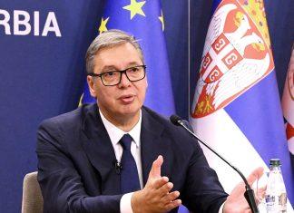 “NAŠA TROBOJKA JE SIMBOL SLOBODE I PONOSA” Vučić: Dan srpskog jedinstva podseća na snagu koja je uvek bila u zajedništvu “nasa-trobojka-je-simbol-slobode-i-ponosa”-vucic:-dan-srpskog-jedinstva-podseca-na-snagu-koja-je-uvek-bila-u-zajednistvu