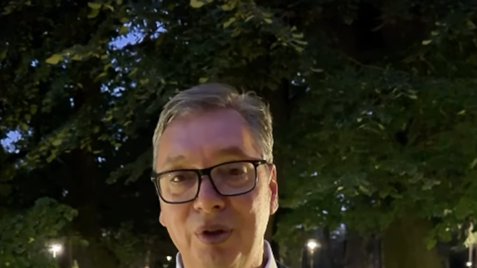 (video)-ilija-srdanovic-odbio-duel-vucic:-“a-samo-sam-hteo-da-pricamo-o-programima”