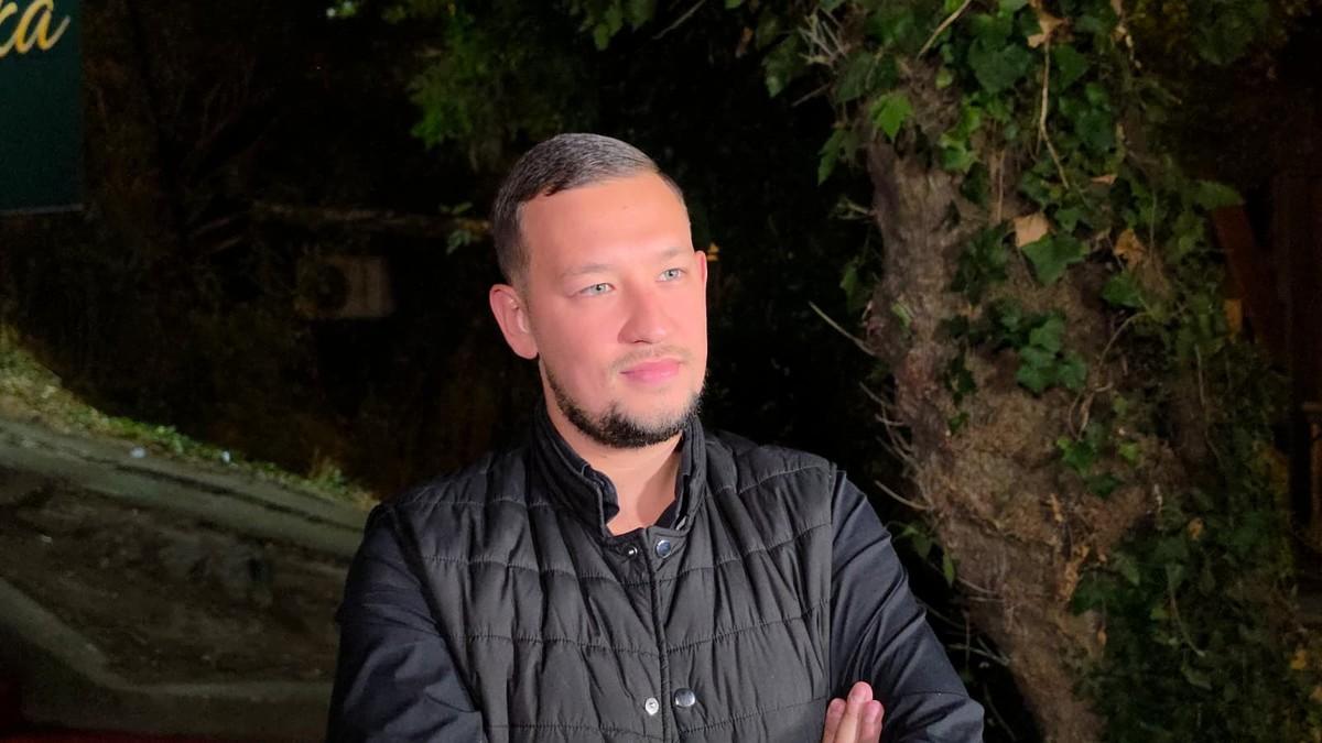 “nikola-jokic-daje-dobar-baksis”-uros-zivkovic-pevao-cuvenom-kosarkasu-i-otkrio-detalje,-pa-se-osvrnuo-na-sukob-sa-milicom-todorovic:-“videli-smo-se”-(video) “nikola-jokic-daje-dobar-baksis”-uros-zivkovic-pevao-cuvenom-kosarkasu-i-otkrio-detalje,-pa-se-osvrnuo-na-sukob-sa-milicom-todorovic:-“videli-smo-se”-(video)