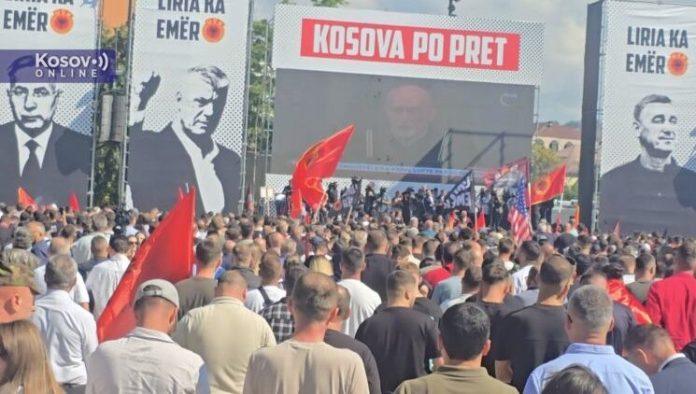 kuva-u-pristini!-masa-krenula-ka-sedistu-euleksa-nakon-presude-u-hagu!-tamo-se-nalaze-i-kancelarije-specijalizovanih-veca