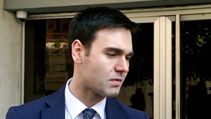 “postoji-mogucnost-da-bude-zloupotrebljeno”-crnogorska-policija-oduzela-osam-pistolja-od-advokata-damira-lekica:-utvrdeno-da-ih-je-legalno-posedovao-(foto)