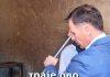 DANAS SAM NAUČIO TAJNU DOBROG ČVARKA: Siniša Mali u poseti domaćinu Marku Stojiću (VIDEO) danas-sam-naucio-tajnu-dobrog-cvarka:-sinisa-mali-u-poseti-domacinu-marku-stojicu-(video)
