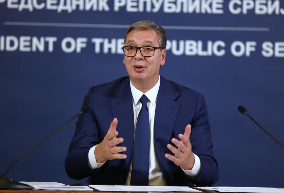 “srbija-ce-pruzati-ruku-svima”-vucic:-svaki-razgovor-i-svaki-dijalog-su-lekoviti-i-uvek-bolji-od-nasilnog-resavanja-problema “srbija-ce-pruzati-ruku-svima”-vucic:-svaki-razgovor-i-svaki-dijalog-su-lekoviti-i-uvek-bolji-od-nasilnog-resavanja-problema