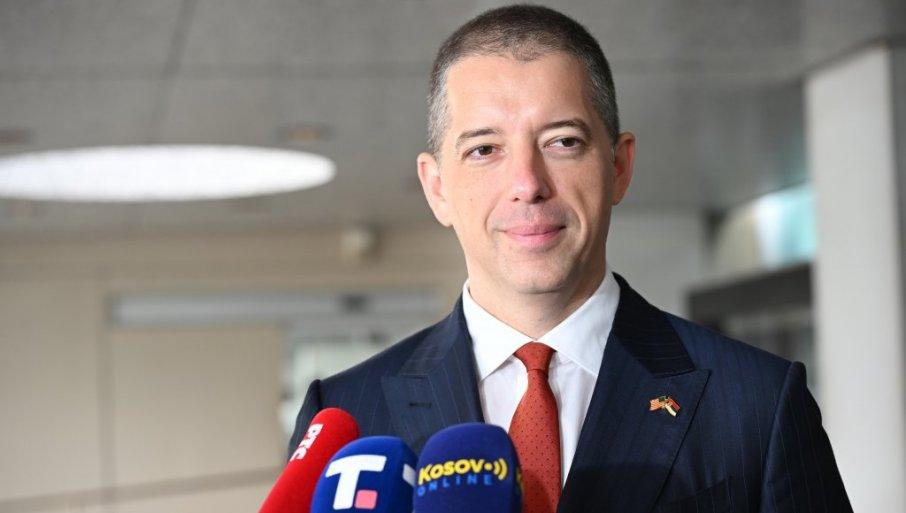 strani-posmatraci-u-srbiji:-duric-sa-sefom-posmatracke-misije-odihr-a-eoganom-marfijem-o-izbornom-procesu strani-posmatraci-u-srbiji:-duric-sa-sefom-posmatracke-misije-odihr-a-eoganom-marfijem-o-izbornom-procesu