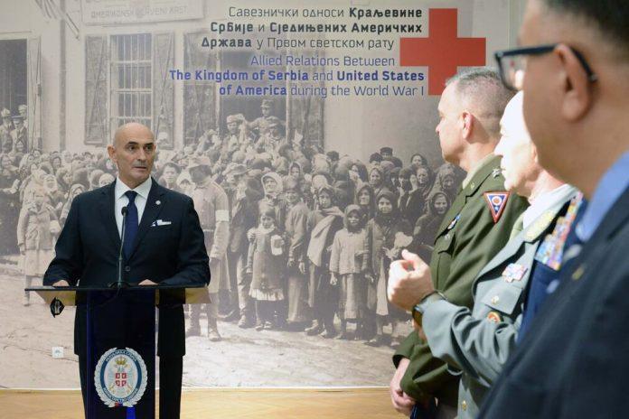 od-velikog-rata-do-strateskog-dijaloga!-otvorena-izlozba-o-saveznistvu-srbije-i-sad:-podsecanje-na-dane-kada-se-srpska-trobojka-vijorila-na-beloj-kuci!
