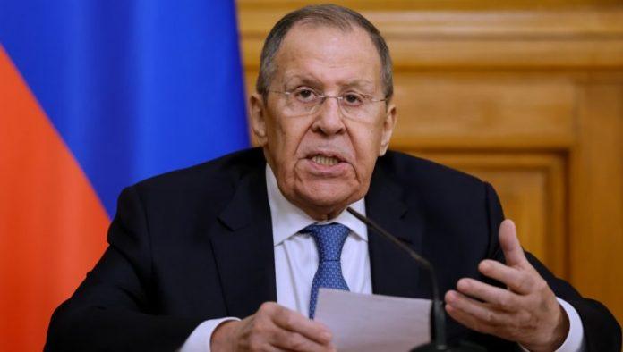 “oteli-su-kosovo-bez-ikakvog-referenduma”:-lavrov-o-licemerju-zapada-i-pravilima-koja-nisu-ista-za-sve