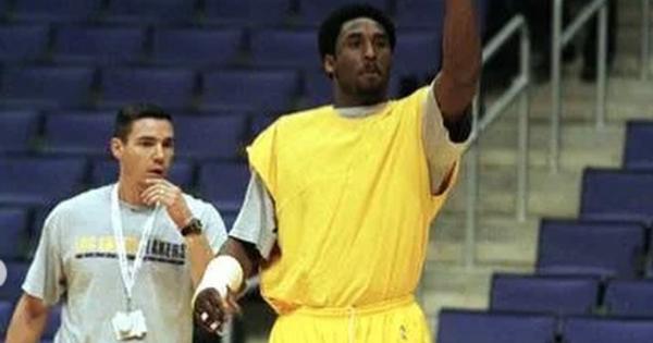 mamba-mentalitet-na-delu:-scena-koja-je-ozivela-duh-kobija-brajanta-u-atini mamba-mentalitet-na-delu:-scena-koja-je-ozivela-duh-kobija-brajanta-u-atini