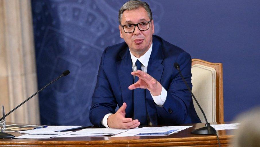 “uspeli-smo-zajedno”-predsednik-vucic-podelio-mocan-snimak-(video) “uspeli-smo-zajedno”-predsednik-vucic-podelio-mocan-snimak-(video)