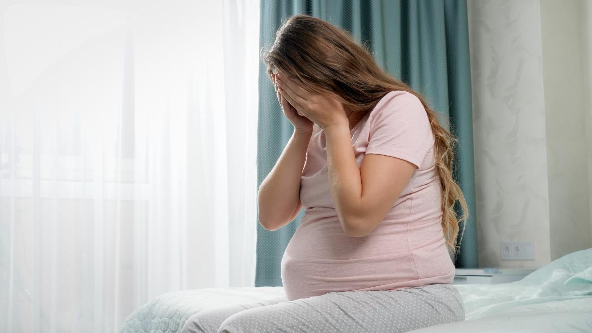 “ili-abortus-ili-izlazis-iz-kuce!”-kraljevcanka-sa-22-godine-dobila-ultimatum-od-oca:-imala-je-samo-8.000-dinara-i-jednu-torbu “ili-abortus-ili-izlazis-iz-kuce!”-kraljevcanka-sa-22-godine-dobila-ultimatum-od-oca:-imala-je-samo-8.000-dinara-i-jednu-torbu