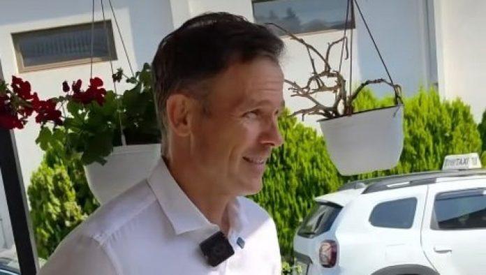 mali-seo-za-volan,-svratio-po-cokoladice:-potom-stigao-kod-ristica-na-cvarke-(video)