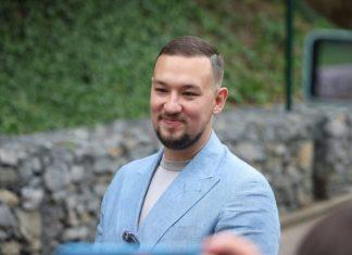 “PONEO ME JE NOVAC, SVAKO PROĐE KROZ TO!” Uroš Živković ogolio dušu o SKANDALIMA na početku karijere: Udario mu je uspeh u glavu, a evo KO GA JE SPASIO! “poneo-me-je-novac,-svako-prode-kroz-to!”-uros-zivkovic-ogolio-dusu-o-skandalima-na-pocetku-karijere:-udario-mu-je-uspeh-u-glavu,-a-evo-ko-ga-je-spasio!