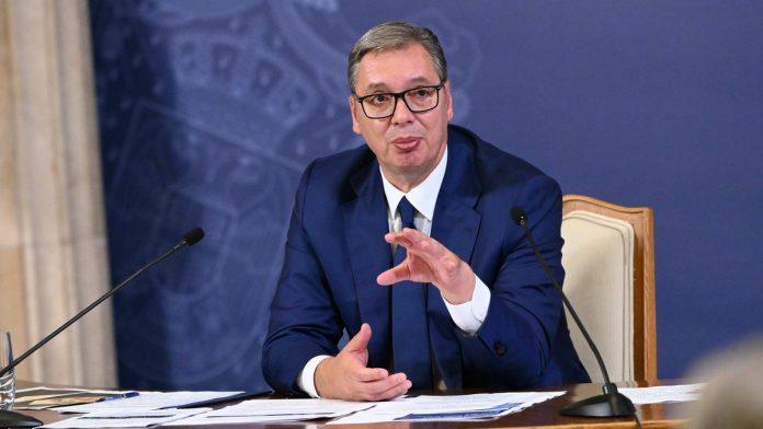 razgovaracu-sa-putinom-vucic-o-nis-u,-gorivu-i-gasu:-plasim-se-kakva-nam-zima-dolazi