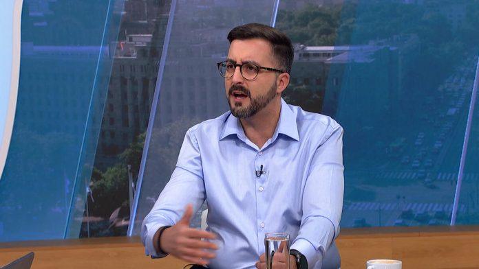 “drustvo-cepaju-a-drzavu-bi-tek-pocepali”-analiticari-brutalno-ogolili-plenumasku-listu-bez-programa:-narodu-prete-zatvorom-i-bacanjem-u-dunav