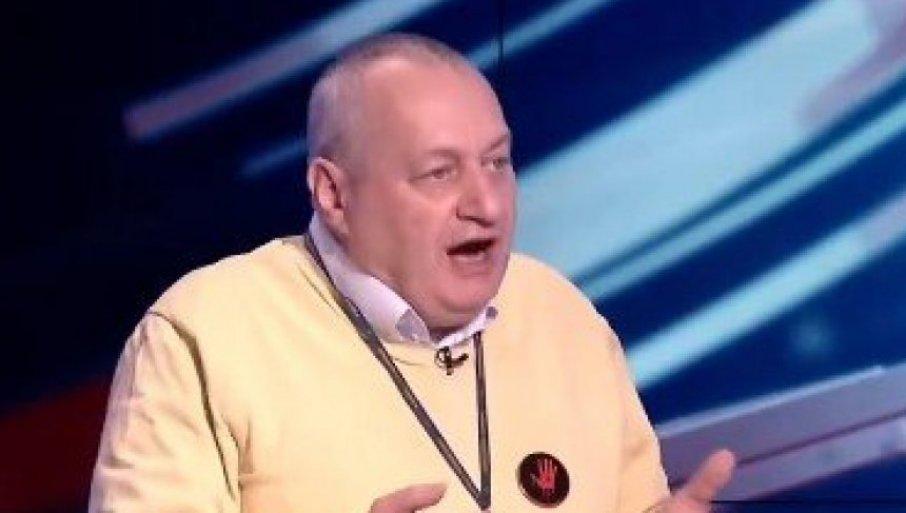 lekcija-srdanu-milivojevicu:-koliko-mrznje-stane-u-jednu-objavu… lekcija-srdanu-milivojevicu:-koliko-mrznje-stane-u-jednu-objavu…