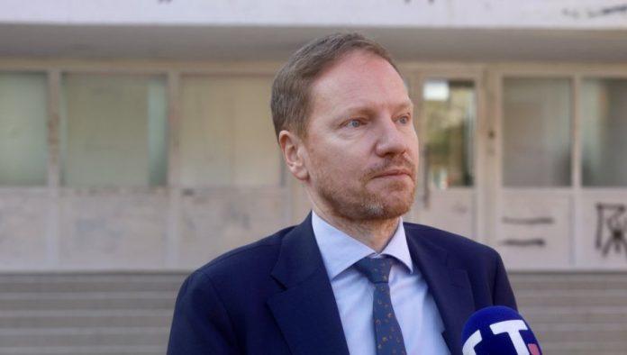 poverenik-antonijevic:-proganjanje-novinara-zbog-intervjua-sa-predsednikom-nije-borba-za-ravnopravnost