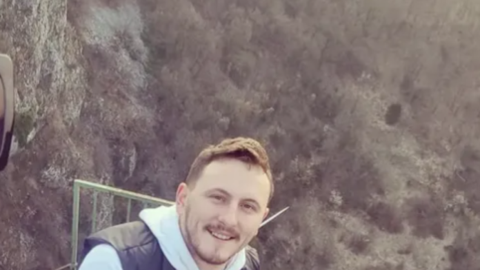 ko-je-bio-pevac-goran-maksimovic-koji-je-poginuo-kod-sapca-nekoliko-sati-pre-tragedije-pevao-na-sabackom-vasaru