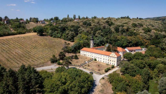 manastiri-i-poljoprivreda:-crkvena-imanja-kao-centri-poljoprivrednog-razvoja