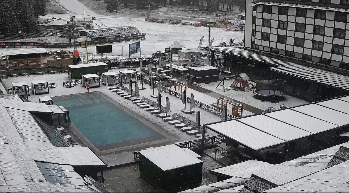 zabeleo-se-i-kopaonik!-kakvo-iznenadenje-poslednjeg-dana-leta!-posle-golije-sneg-pada-li-pada-i-na-najpoznatijem-skijalistu-u-srbiji!-(foto/video) zabeleo-se-i-kopaonik!-kakvo-iznenadenje-poslednjeg-dana-leta!-posle-golije-sneg-pada-li-pada-i-na-najpoznatijem-skijalistu-u-srbiji!-(foto/video)